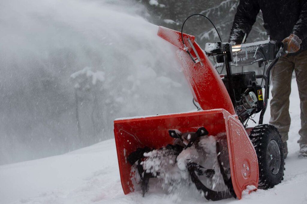 How to Choose Best Snow Blowers for Heavy Wet Snow
